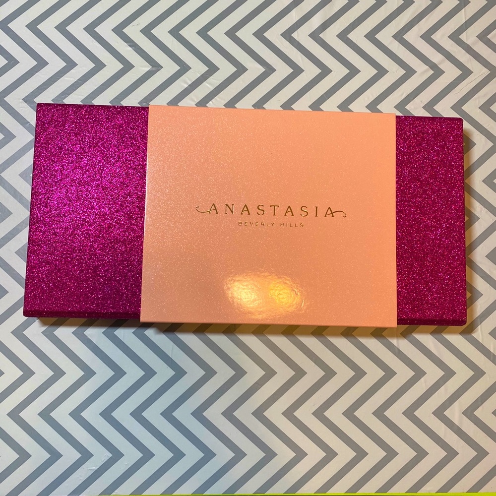 Limited edition Anastasia lipstick set